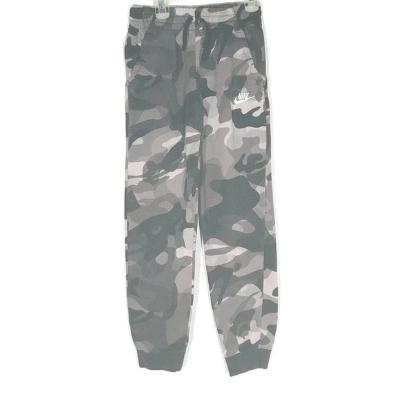 Nike Other - NIKE Camo Black White  Boys Workout Sweatpants